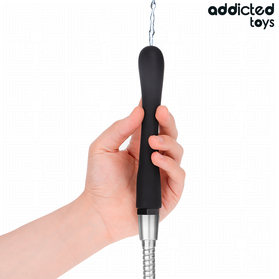 ADDICTED TOYS - NETTOYEUR ANAL AVEC ADAPTATEUR UNIVERSEL MODÈLE 4