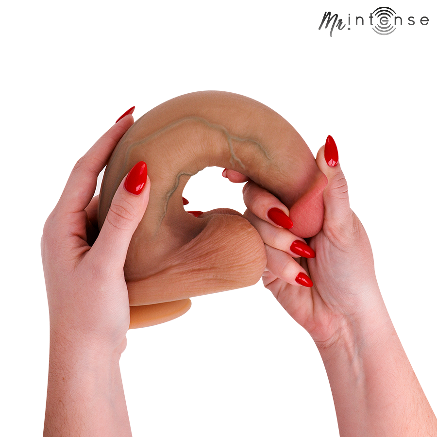 MR INTENSE - BRUCE XL PÉNIS ULTRA-RÉALISTE AVEC TESTICULES 25,5 CM -Ø- 5,5 CM